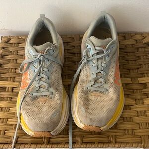 Hoka Bondi 8